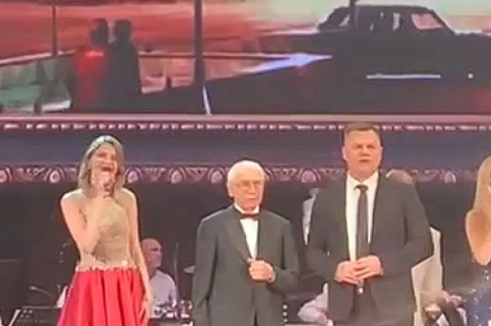 Народный артист написал музыку к юбилею Новосибирска.