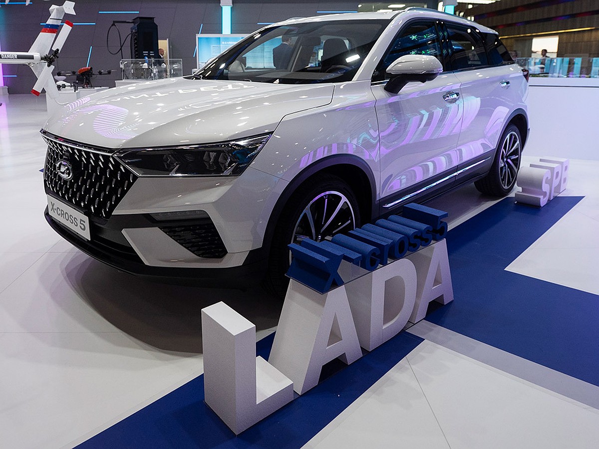 Популярность новой Lada X-Cross 5 будет зависеть от цены: займет ли  кроссовер свое место на рынке - KP.RU