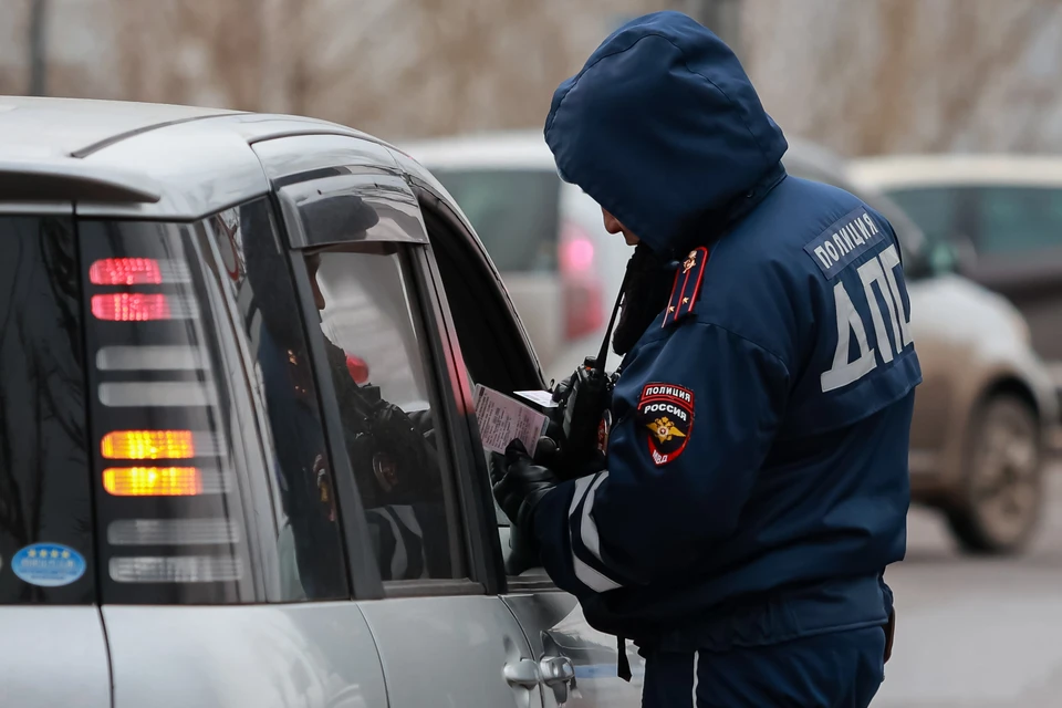 Подходящий под описание автомобиль заметили инспекторы ДПС