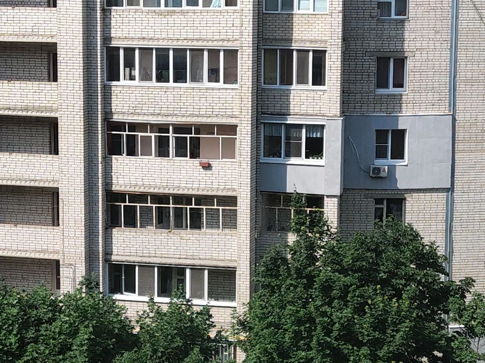На балконе горели вещи