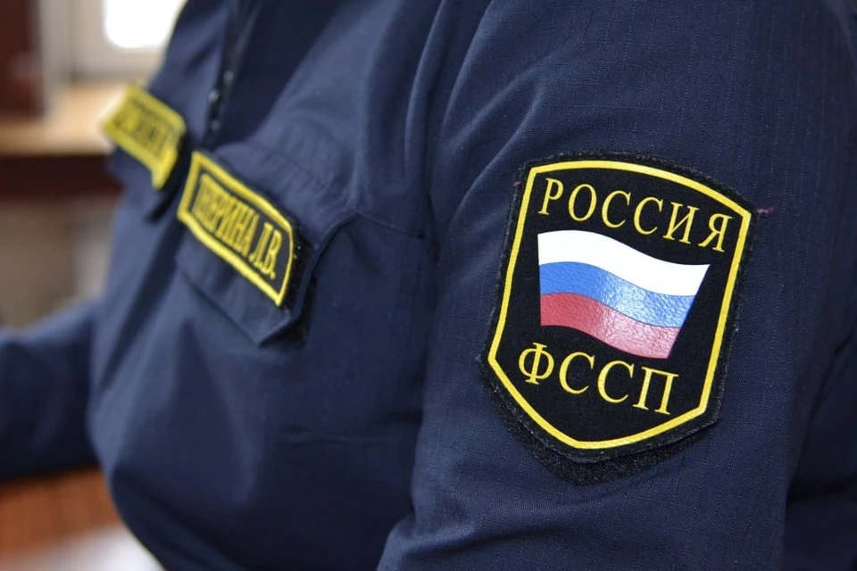 Сотрудники УФССП могут дать консультацию по телефону.
