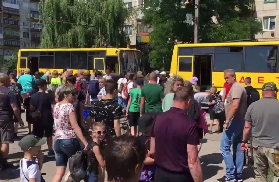 Очередная группа школьников отправилась в лагерь "Саулык". Фото: администрация Лисичанска