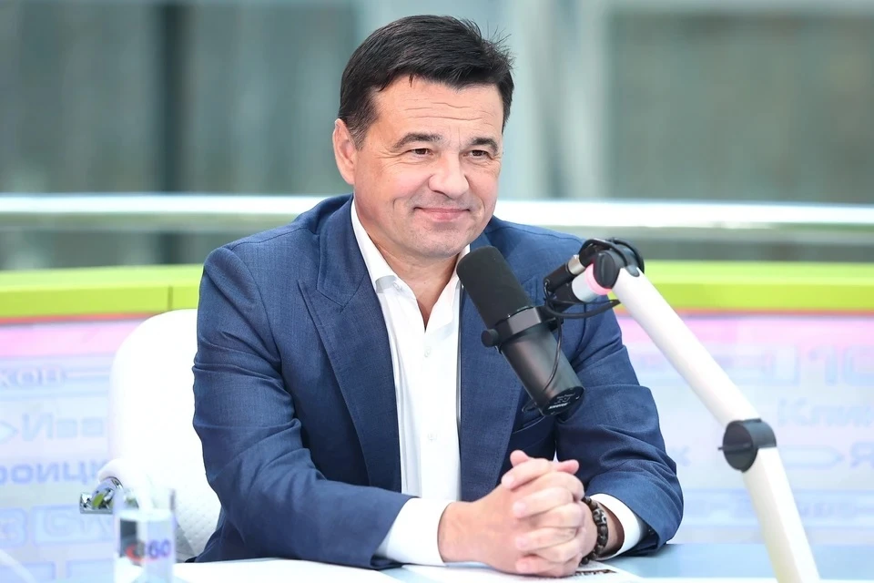 Снять воробьева с поста. Воробьев губернатор. Снять воробьева с поста. Губернатор серпухова. Фото воробьева губернатора московской.