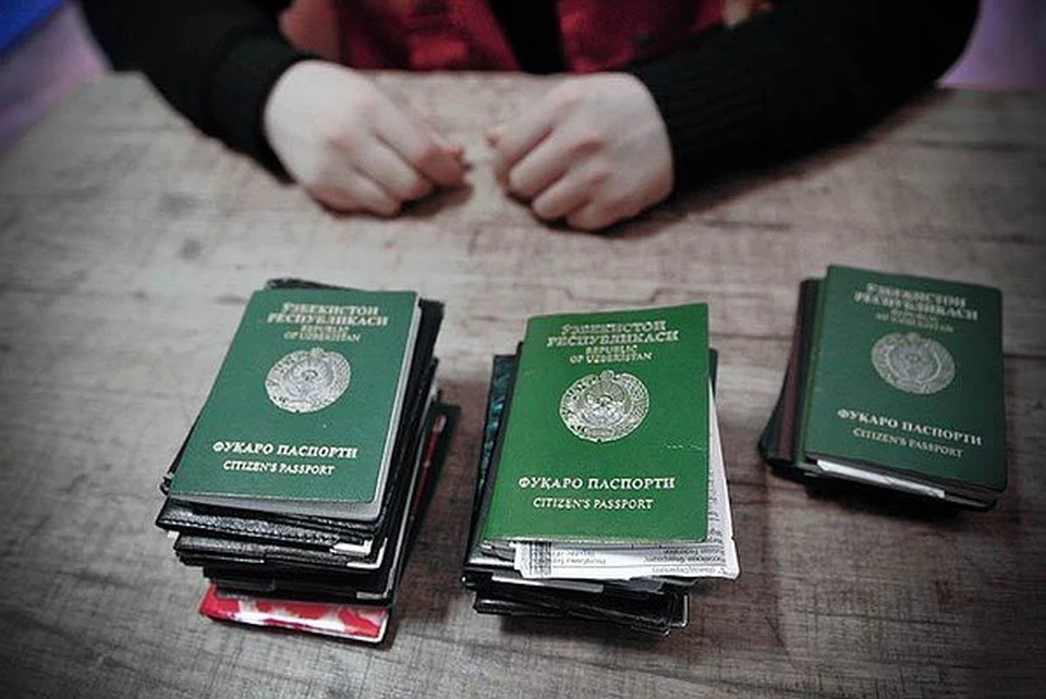 Жительница Обнинска обвиняется в том, что она фиктивно поставила на учет более 500 иностранных граждан.