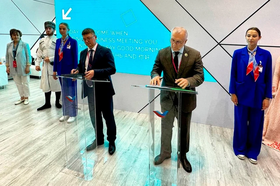 Специалисты разработают дорожную карту в рамках сотрудничества. ФОТО: телеграм-канал администрации Запорожской области