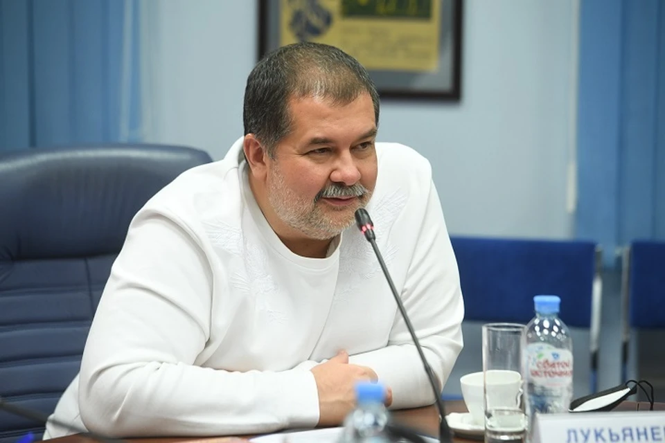 Сергей Лукьяненко приедет в Хабаровск в августе