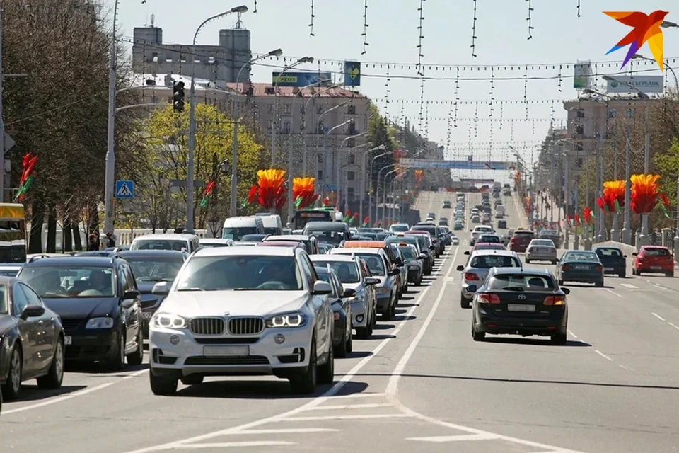 В ГАИ сказали, почему будет ограничено движение на Победителей в выходные. Снимок носит иллюстративный характер.