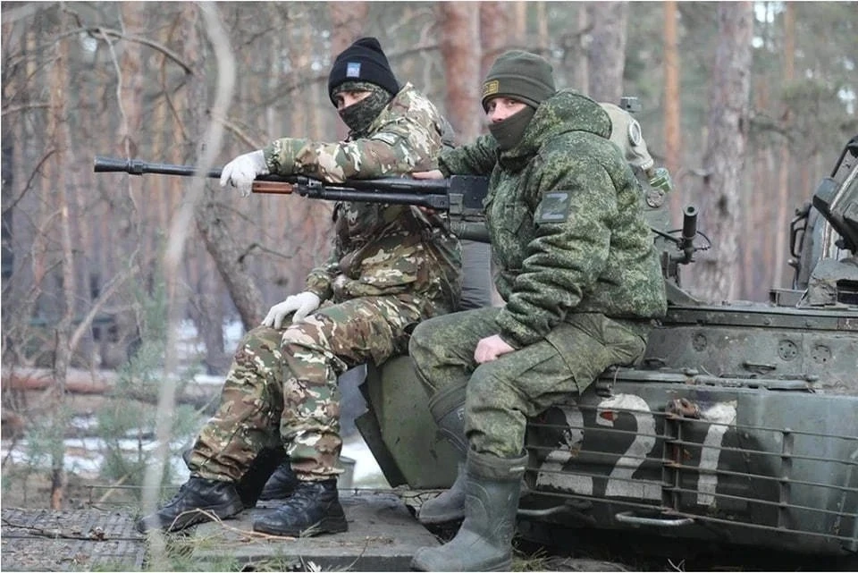 Российские войска улучшили позиции на двух направлениях в Донбассе