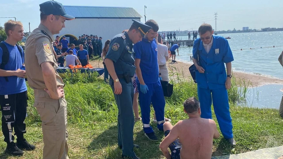 В воде у мужчины закружилась голова. Фото: МЧС Удмуртии