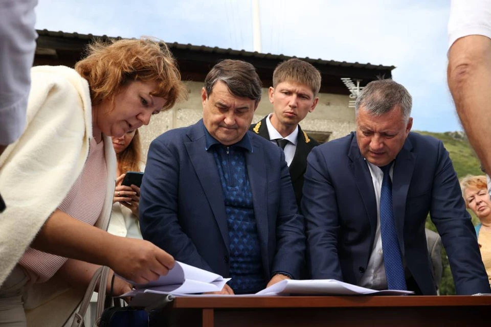 Специалисты считают, что реконструкция причала в порту Байкал возможна.