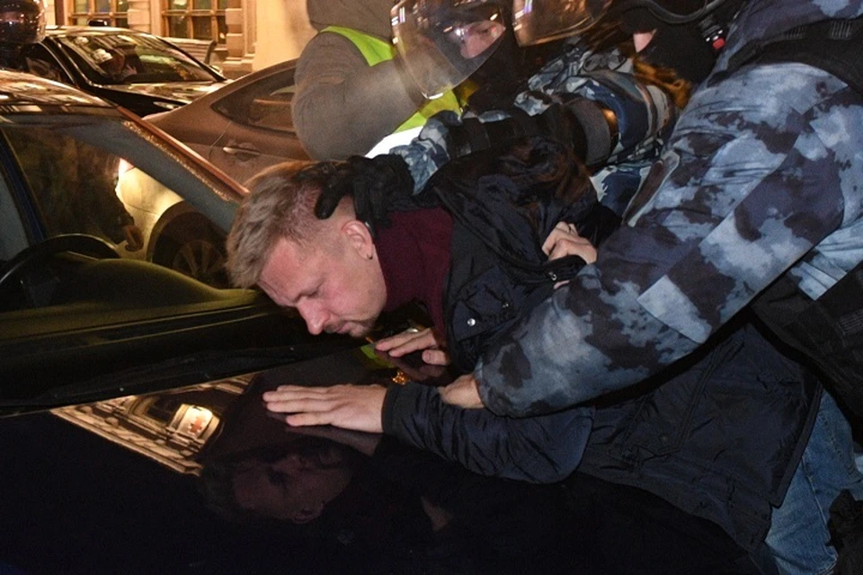 Мужчина угнал машину, и устроил ДТП с самосвалом в Комсомольске