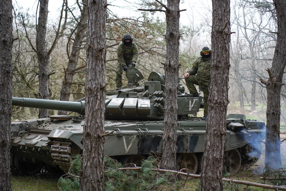 Танк Т-72Б3 в зоне проведения специальной военной операции на Херсонском направлении. Андрей Рубцов/ТАСС
