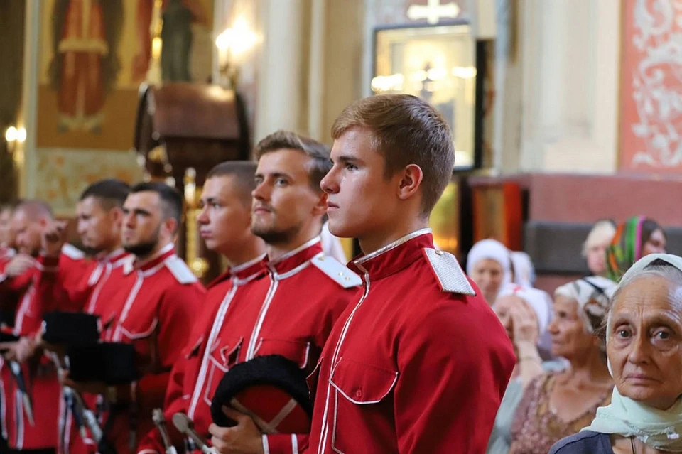 В Краснодаре почтили память митрополита Исидора. Фото: пресс-служба администрации Краснодарского края.