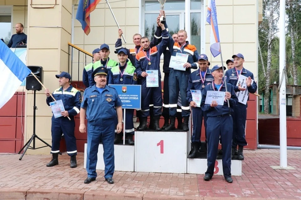 Команда Кемеровской службы спасения завоевала серебро на открытых соревнованиях по ликвидации ЧС Фото: администрация г. Кемерово