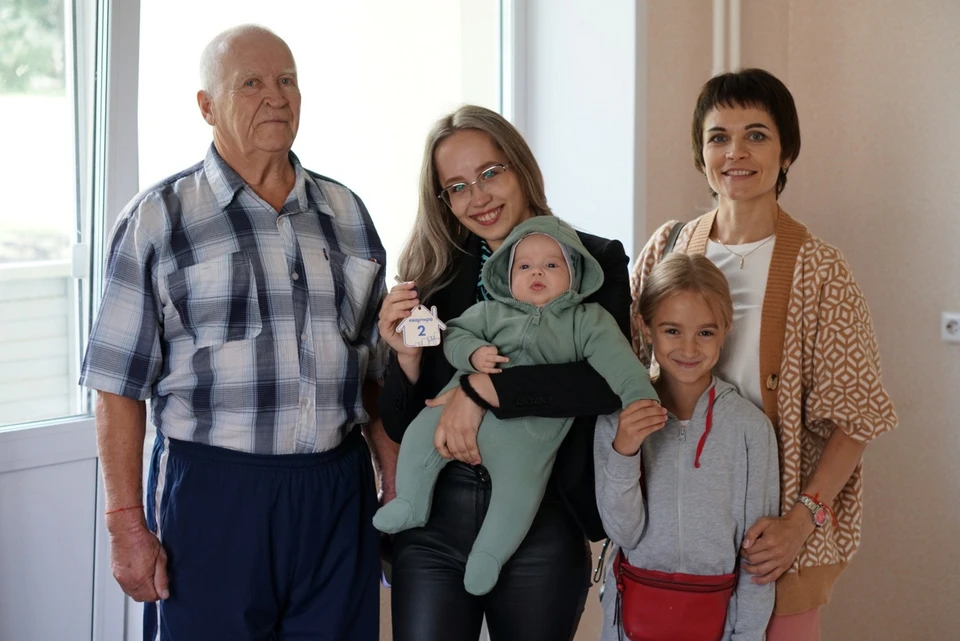 В Кузбассе ключи от новых квартир получили десятки жителей Кемеровского района.