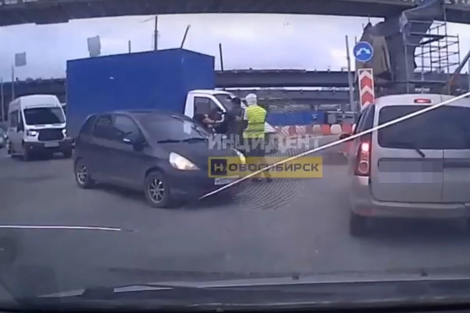 Потасовка произошла на улице Станционной. Фото: «Инцидент Новосибирск»