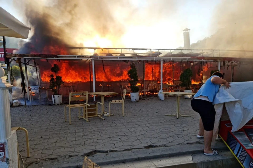 В туапсе сгорел рынок. Пожар в туапсе вчера. Недавние пожары. В туапсе сгорел рынок. Пожар в туапсе сегодня.