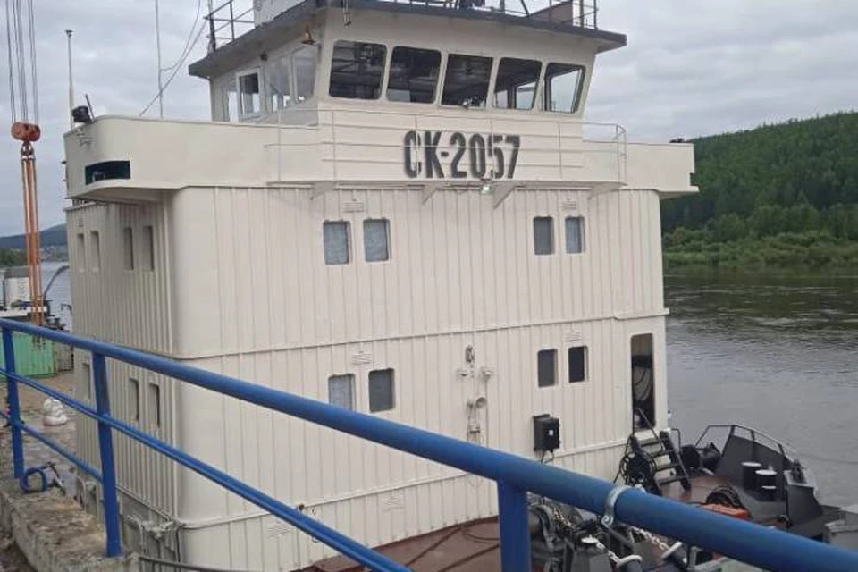 На реке Лена в Усть-Куте 20 августа столкнулись теплоходы «Чуна» и «СК 2057». Фото:Официальный канал Восточного межрегионального СУТ СК России