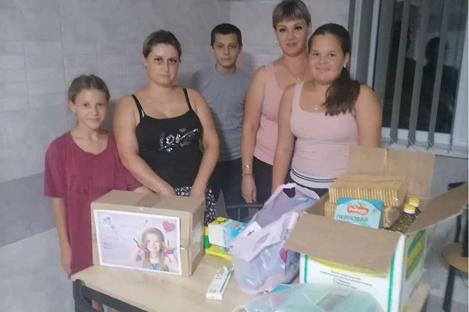 Семье из Рыково передали гуманитарную помощь Фото: министерство труда и социальной политики Херсонской области