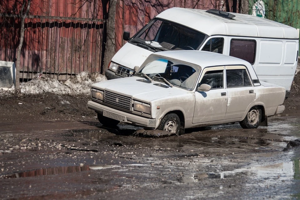 Администрацию обязали до 1 ноября 2024 года привести дороги и дорожную инфраструктуру в порядок.