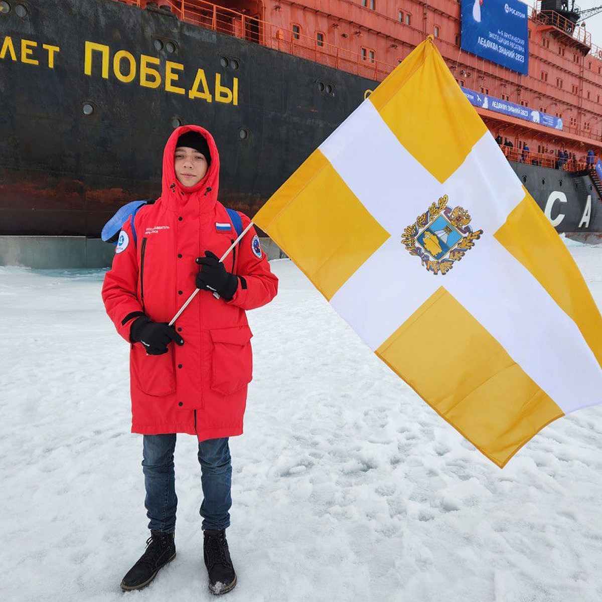 Орыс эротикалық фильмдері Смотреть секс шантаж онлайн орыс тілінде