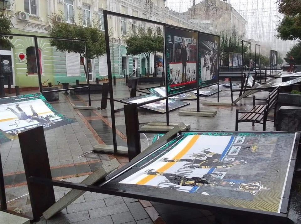 К ливням присоединился шквальный ветер. Фото: gorod_vl