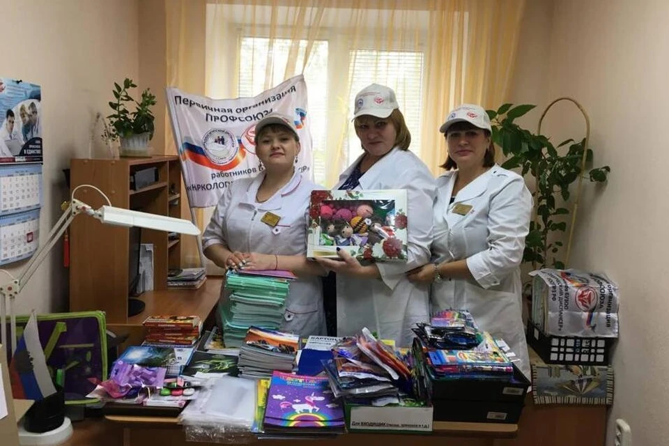 Помощь горловским школьникам из Омска доставит гумцентр области. Фото: Колударова/ТГ