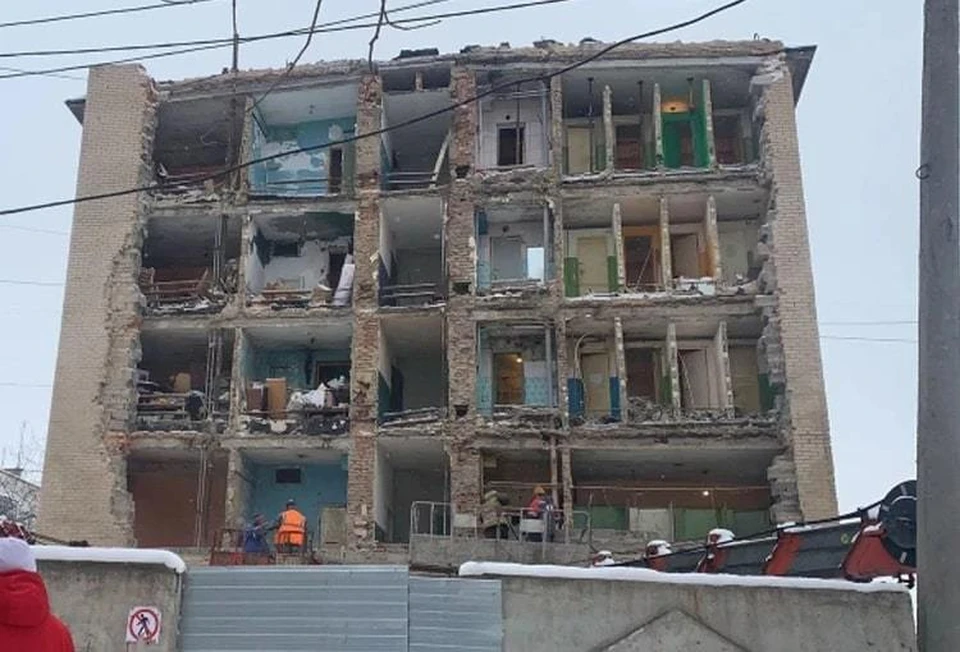 Во время предыдущего ремонта стену разобрали, не выселив жильцов. Фото: ОНФ по Челябинской области