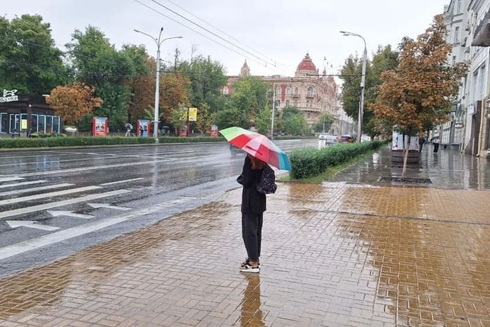 Согласно прогнозам синоптиков, дождь продлится практически весь день.