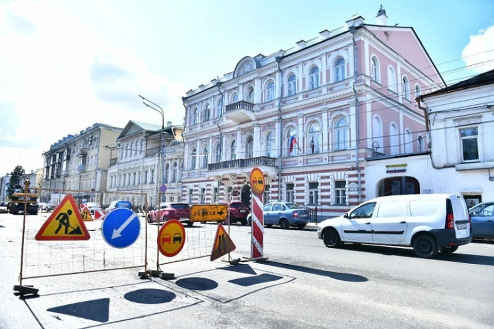 В Ярославле завершается ремонт сетей на улице Ушинского