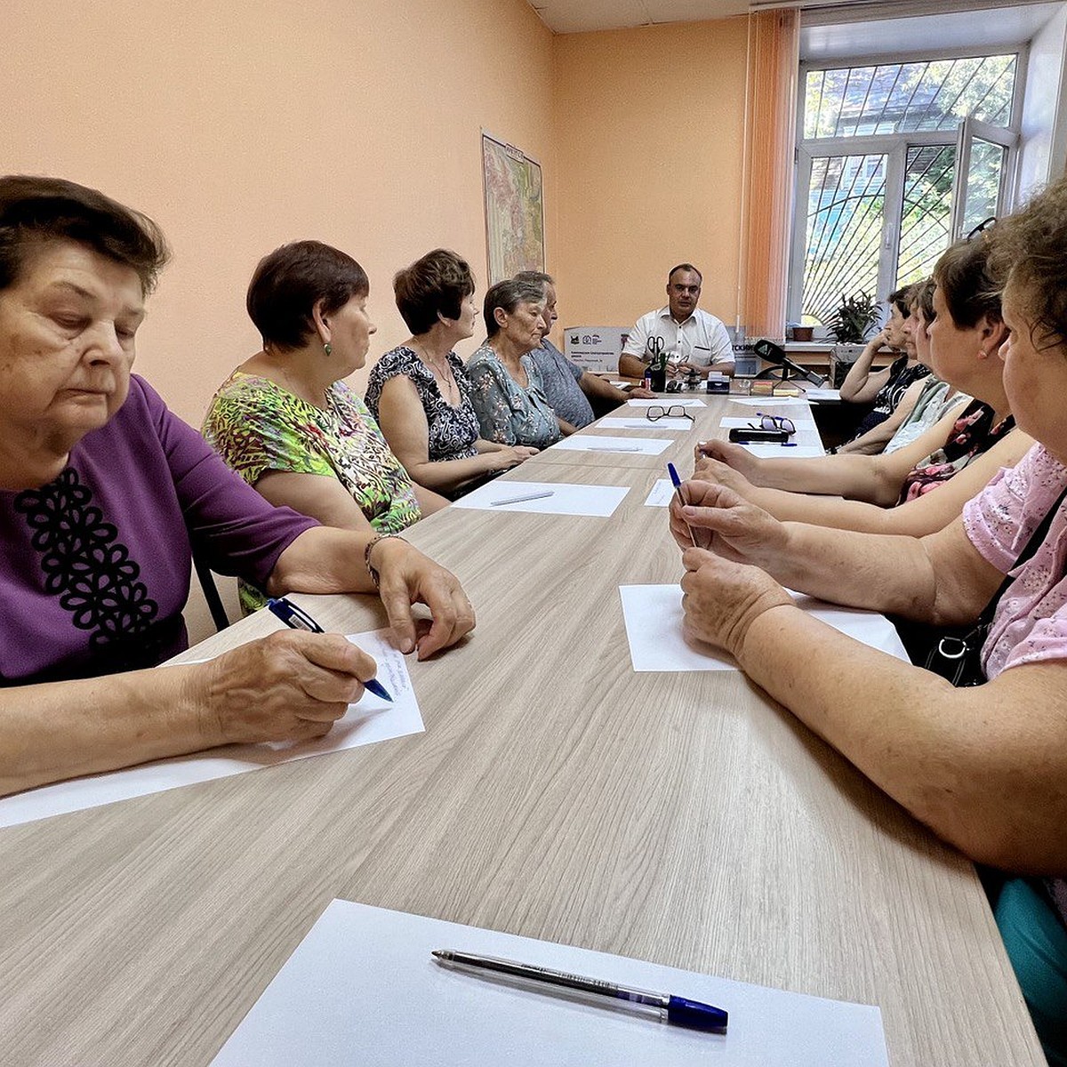 Безопасность прежде всего: жителям Иркутска рассказывают, чем грозит  майнинг в домашних условиях - KP.RU