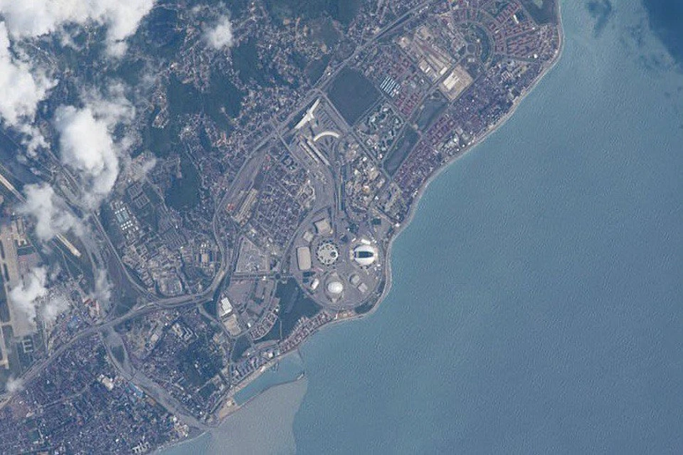Олимпийскую деревню сфотографировали из космоса. Фото: t.me/oleg_mks