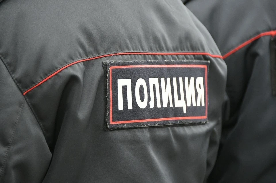 В Новомосковске полицейские задержали четырех мужчин, укравших алкоголь из магазина