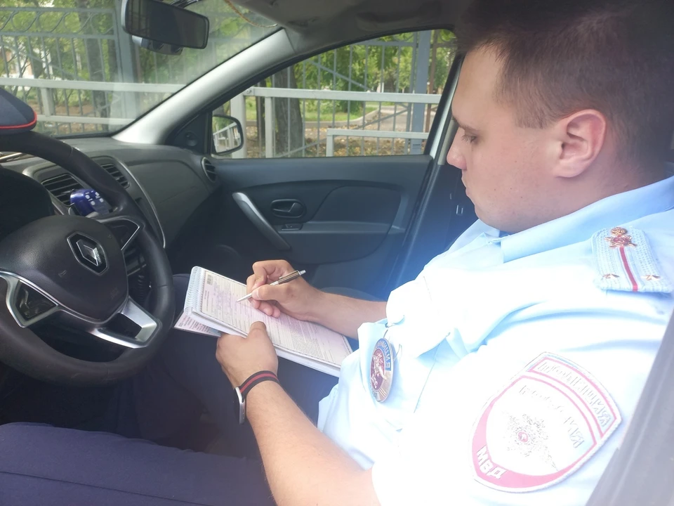 В Твери 106 водителей оштрафованы за тонировку стекол автомобилей