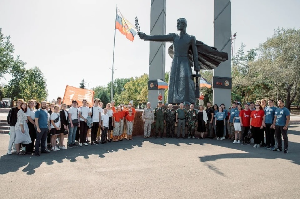 Праздничное мероприятие в честь 80-летия освобождения Донбасса прошло в Мариуполе. Фото: ТГ/Моргун