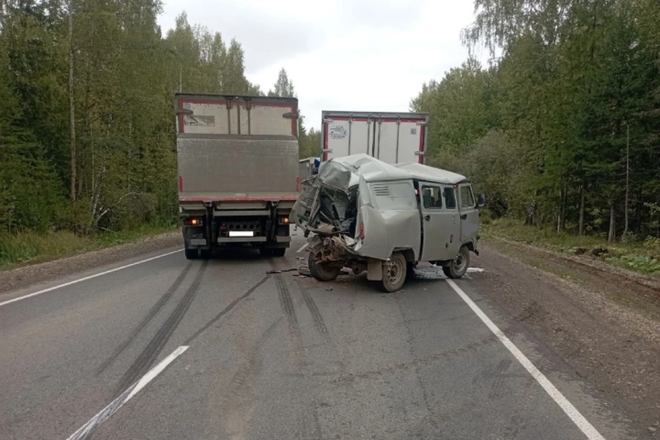 В результате аварии пострадали два человека. Фото: ГИБДД Кировской области