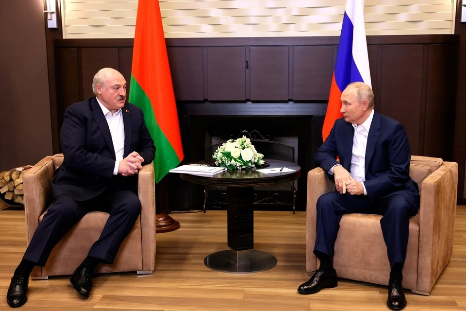 Лукашенко рассказал Путину, как США сами запретили Украине "станцевать танго" с Россией. Фото: пресс-служба Кремля.