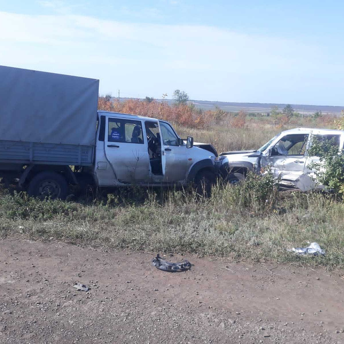 Три человека попали в больницу после ДТП с «Нивой» и «УАЗ» в Самарской  области - KP.RU