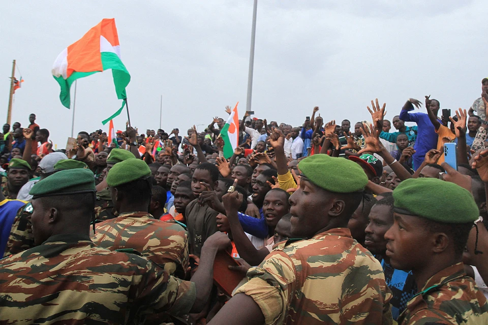 Суверенный народ Нигера напоминает о твердом и нерушимом принципе вывода иностранных сил французской хунты