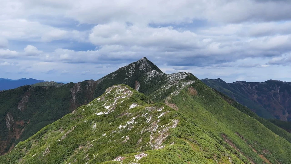 Самая высокая гора сахалина