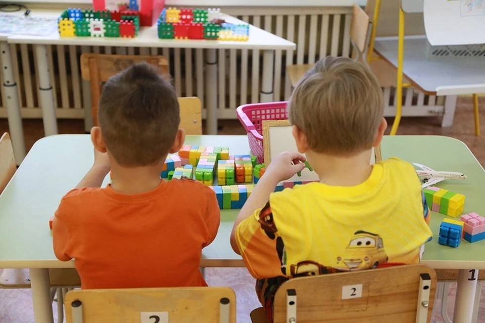 Родители обеспокоены тем, что с детьми некому заниматься