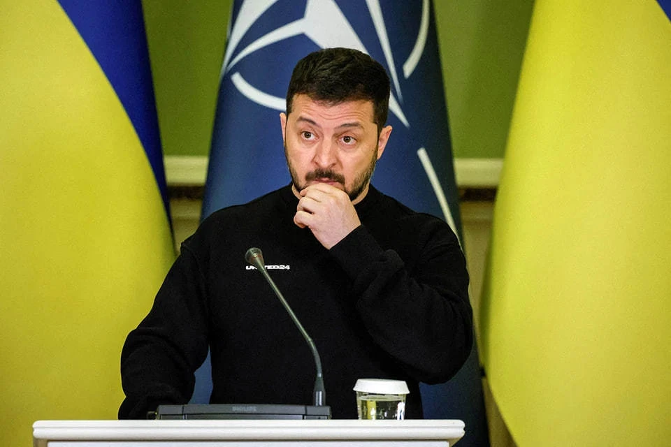 Экс-разведчик Риттер: встреча Зеленского с генсеком НАТО приблизила крах Украины