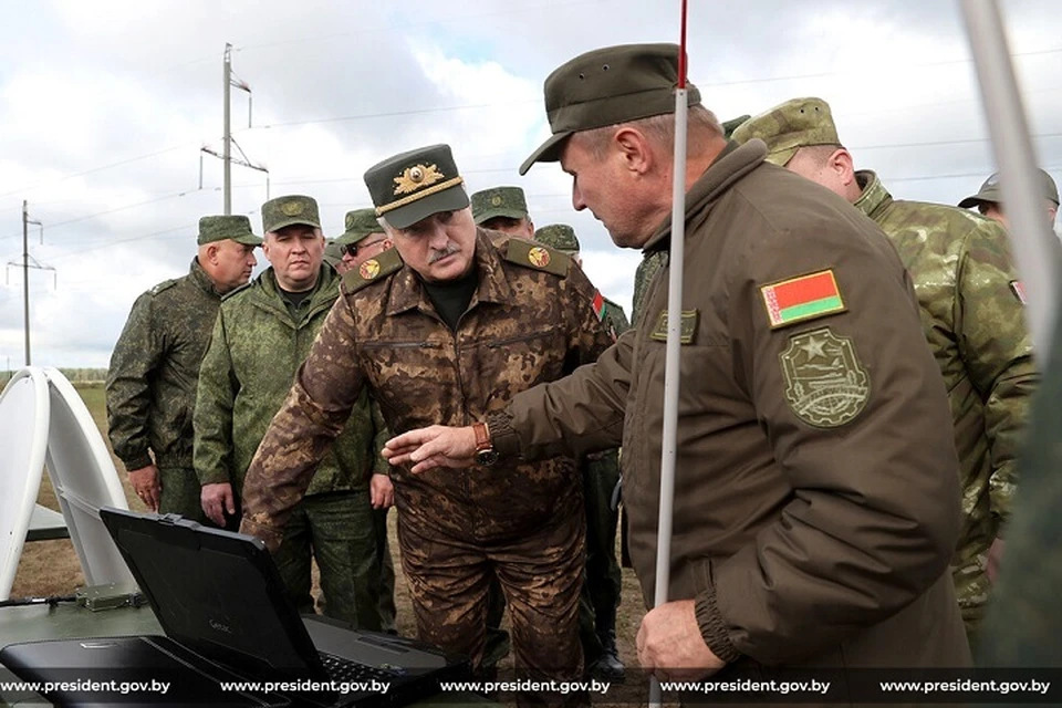Лукашенко рассказал о создании мощных узлов сопротивления по периметру белорусской границы. Фото: president.gov.by