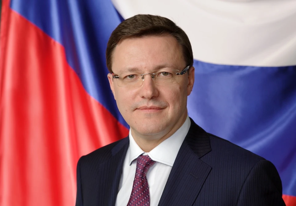 Дмитрий Азаров пожелал Владимиру Путину реализации всех намеченных планов