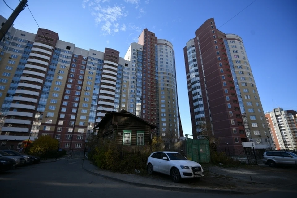 Молодой парень родом из Сухого Лога выпал из окна