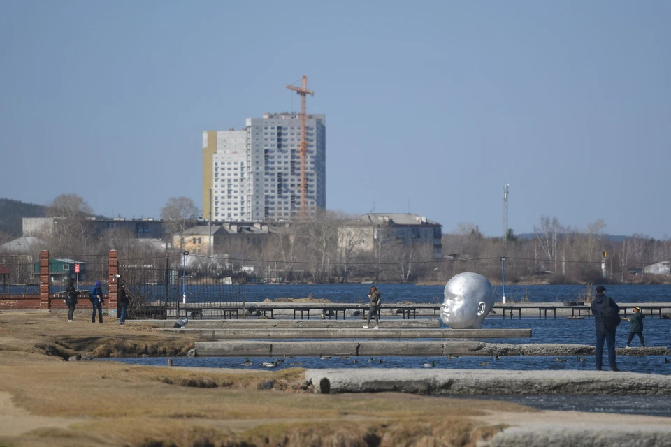 Ранее улица называлась «Километр Московский тракт 8»