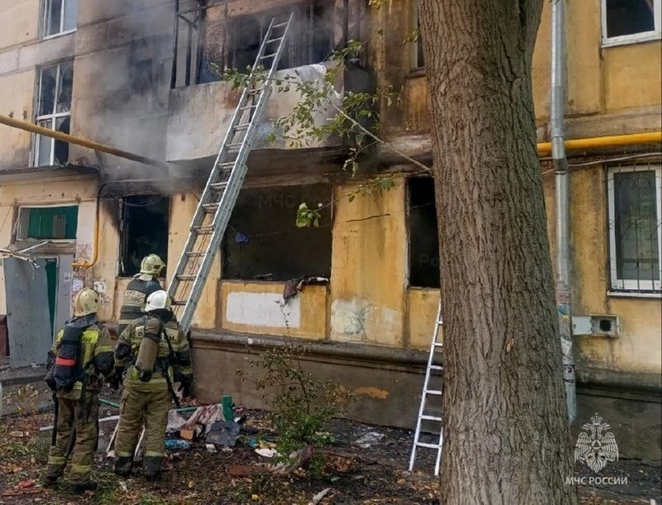 Из-за ЧП в пятиэтажке на ул. Гагарина пострадали два человека, еще 14 были спасены