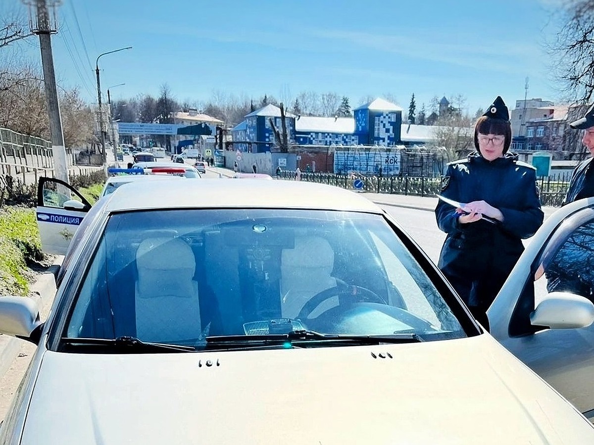 В Кольчугино судебные приставы и ГИБДД арестовали пять автомобилей - KP.RU