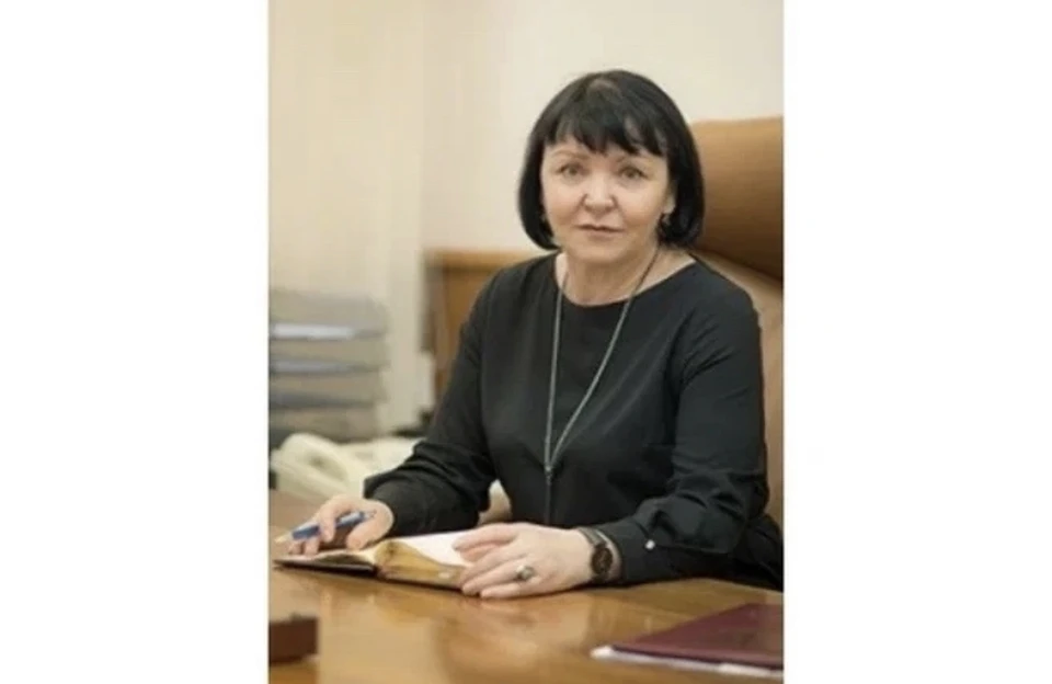 Ольга Гильденкова назначена директором новой школы в Соловьиной роще Смоленска. Фото: пресс-служба администрации города.