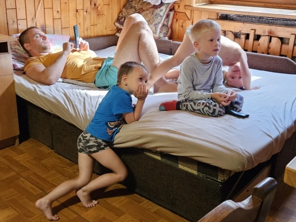 Самыми длительными традиционно станут новогодние и рождественские каникулы